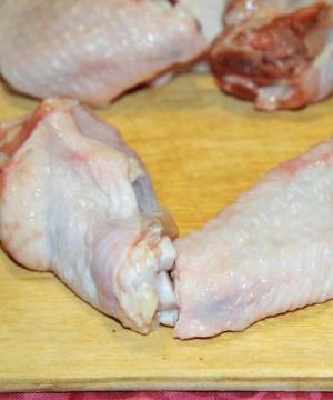 Куриные крылышки (а-ля KFC) Крылышки во фритюрнице вкусные и простые рецепты